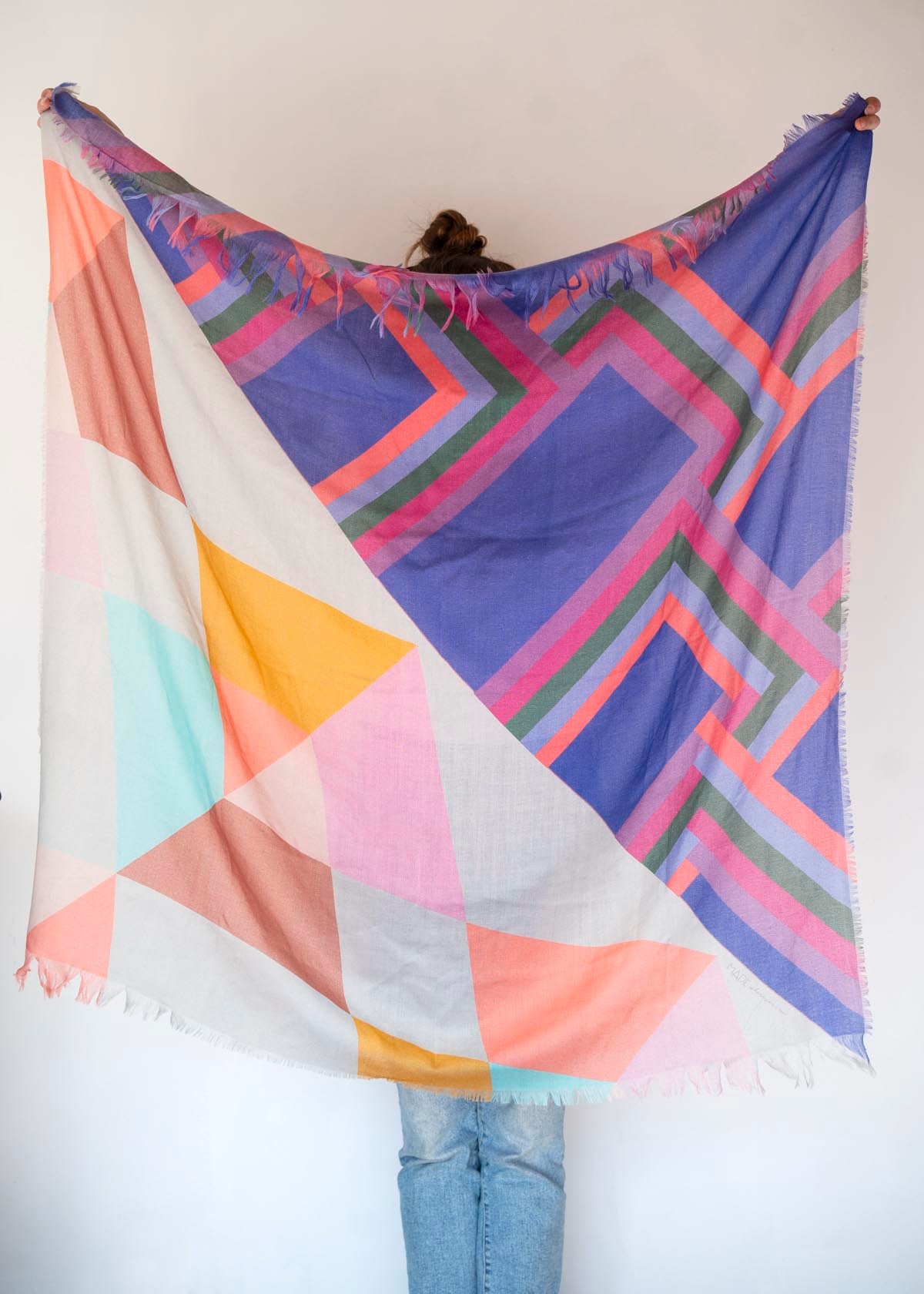 Summer in the Desert Wool & Cashmere Scarf - Diamonds