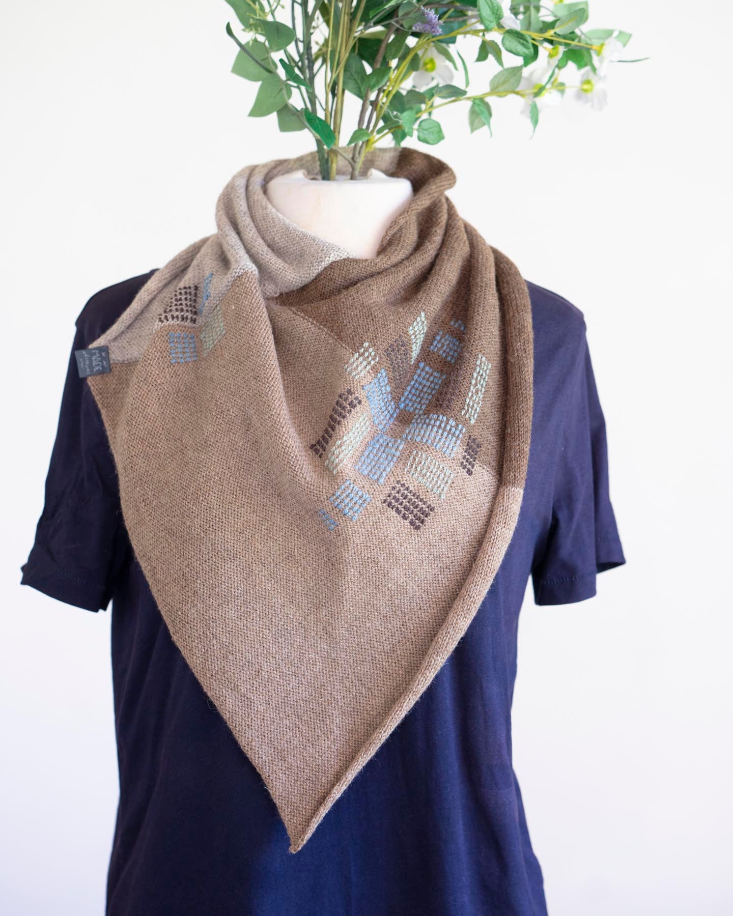 Darwinia - Naturally Coloured Wool